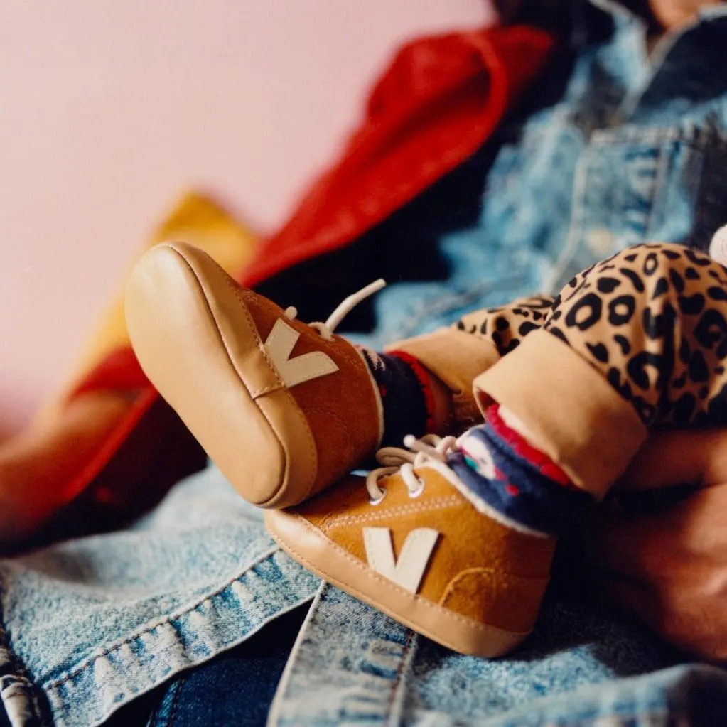 BABY FURED SUEDE CAMEL PIERRE