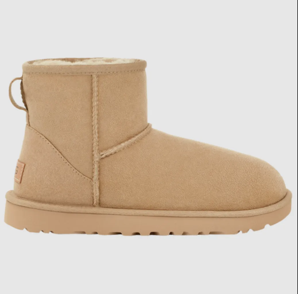 UGG Classic Mini II